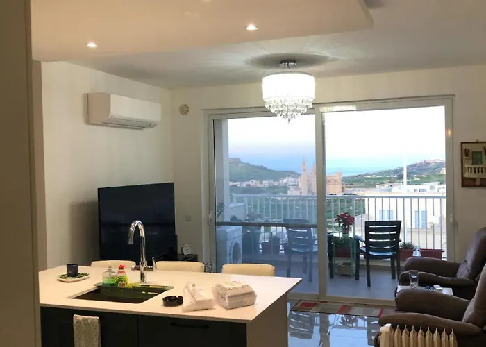 Executive Penthouse Għarb